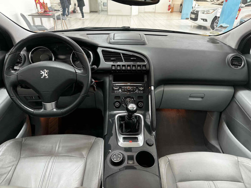 PEUGEOT 3008 2.0 HDI 150ch BVM6 Féline