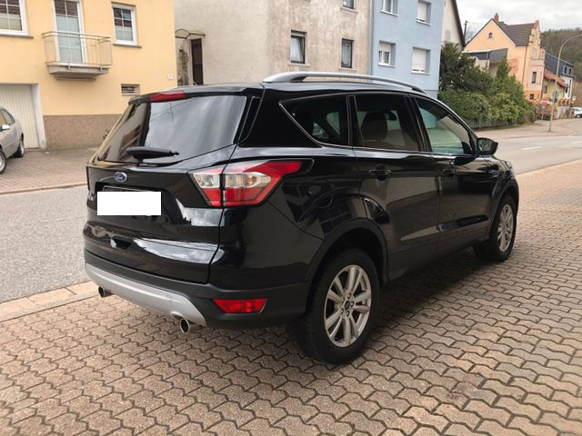 FORD KUGA1.5 EcoBoost Cool&Connect 150CH 1ER M