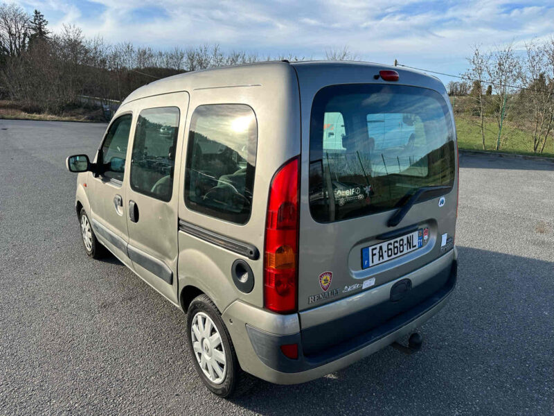 RENAULT KANGOO 2004