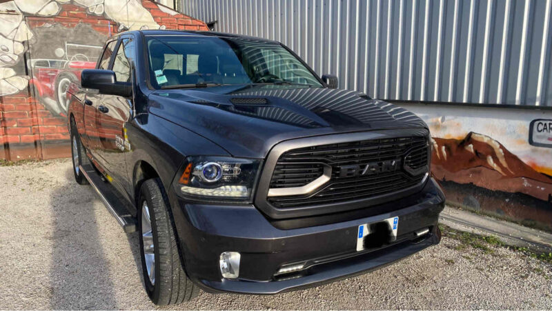 DODGE RAM 1500 Crew Cab  TVA Récupérable