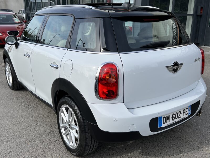 MINI COUNTRYMAN R60 PHASE II 1.6 D 112 CV BOITE AUTO HARMAN CARDON TOIT OUVRANT CUIR GPS Garantie1an