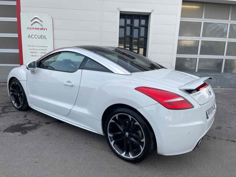 PEUGEOT RCZ 2010