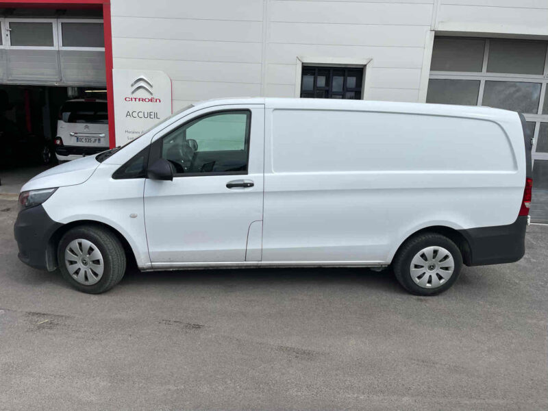 MERCEDES VITO Camionnette 2018