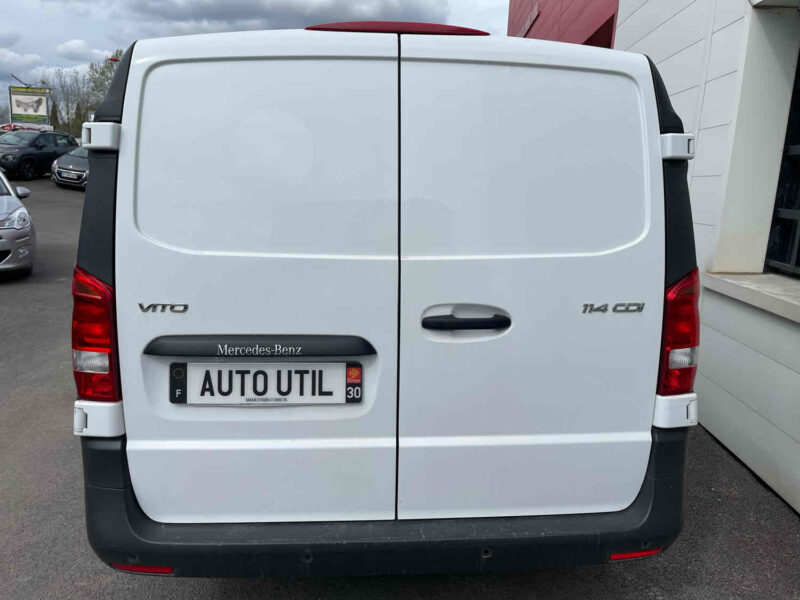 MERCEDES VITO Camionnette 2018