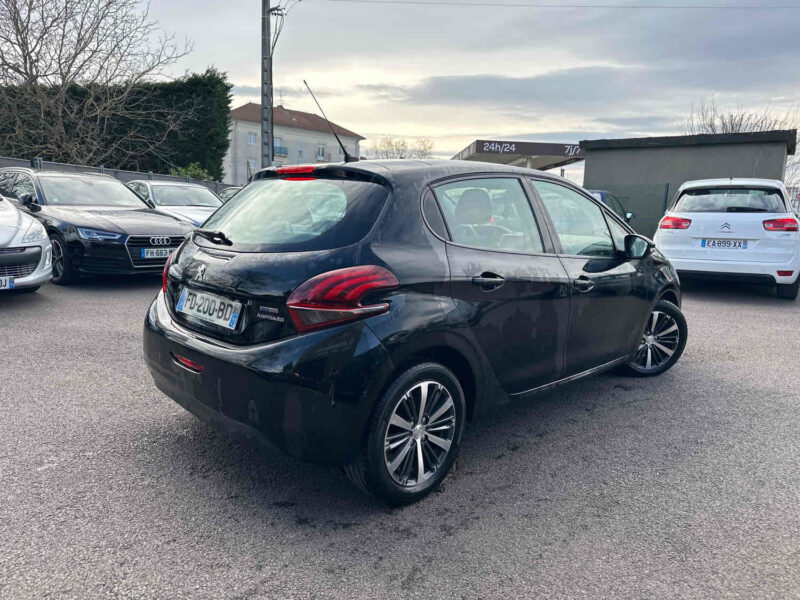 PEUGEOT 208 I 2017