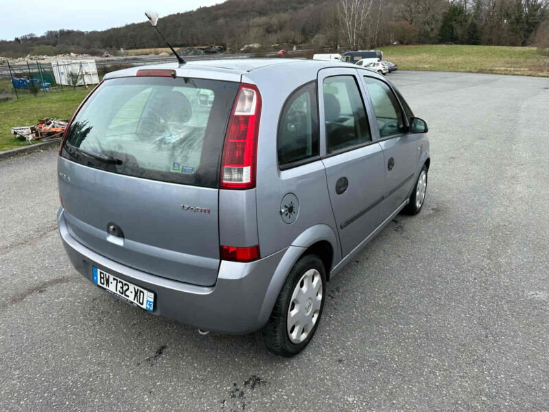 OPEL MERIVA 2005