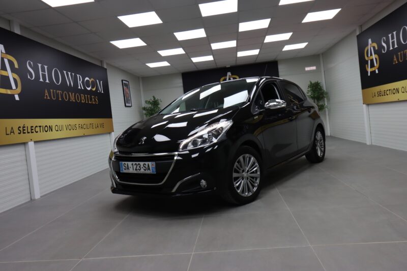 PEUGEOT 208 2018