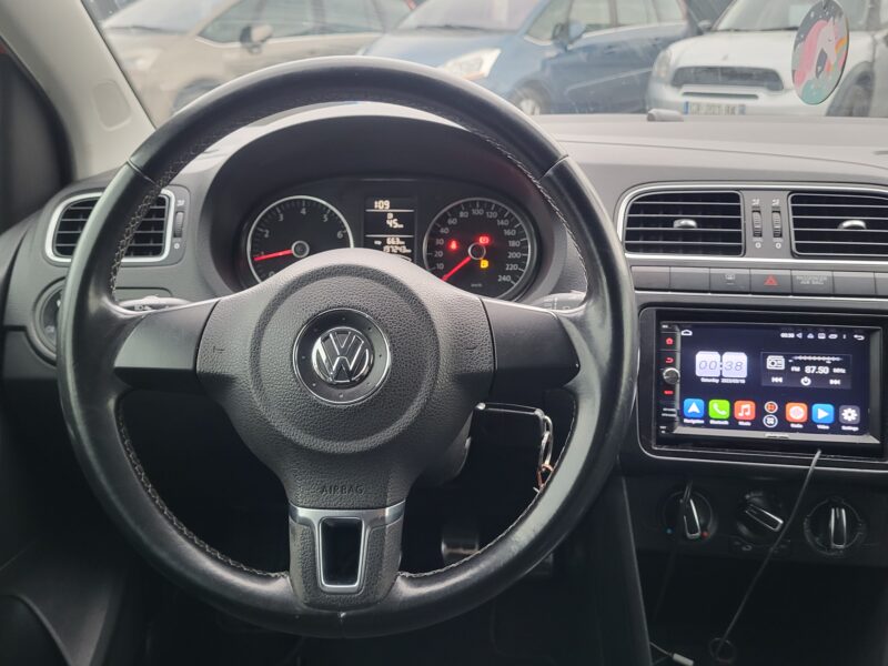 VOLKSWAGEN POLO V 2011