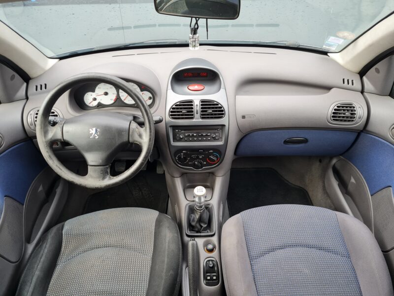 PEUGEOT 206 SW 2003