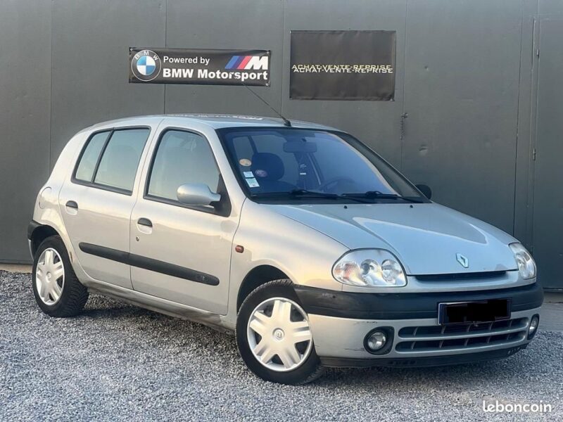 RENAULT CLIO II 2000