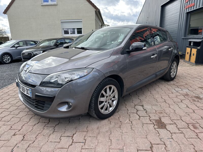 RENAULT MEGANE III 3/5 portes 2011