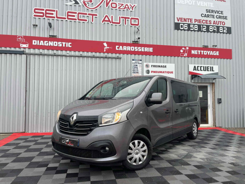 RENAULT TRAFIC III Autobus/Autocar 2018