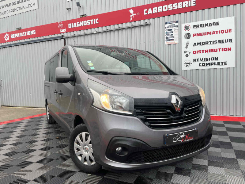 RENAULT TRAFIC III Autobus/Autocar 2018