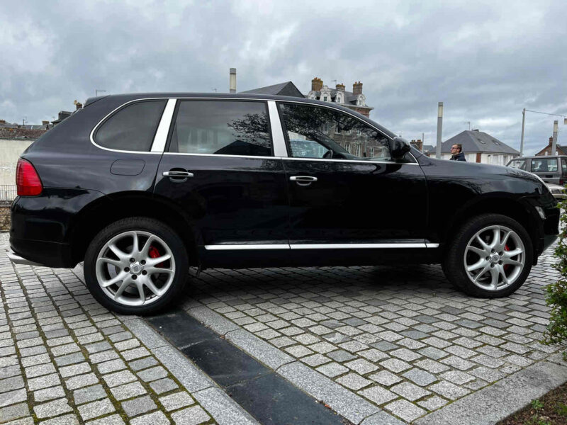 PORSCHE CAYENNE 2005