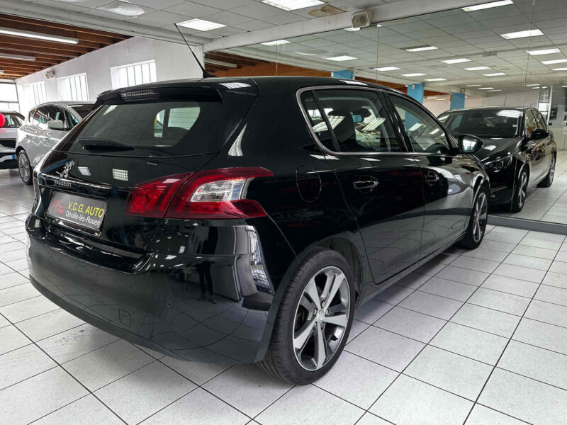 PEUGEOT 308 II 1.6 e-HDi 92ch Allure