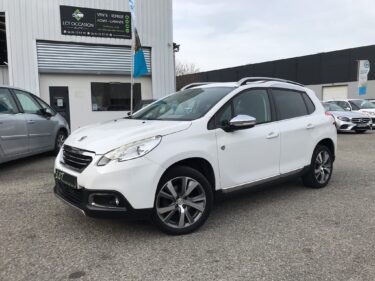 PEUGEOT 2008 - 1.2 PURETECH 110cv S&S CROSSWAY - GARANTIE 6 MOIS