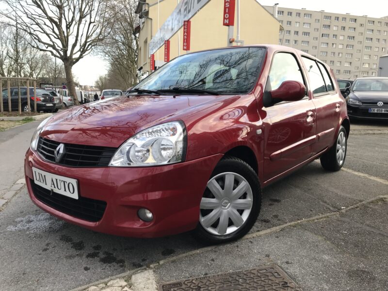 RENAULT CLIO II 2010