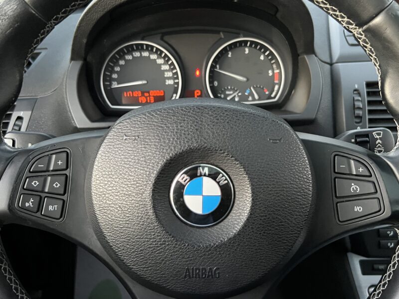 BMW X3 E83 PHASE 2 LCI XDRIVE 20D 2.0 177 Cv PACK M SPORT BOITE AUTO TOIT OUVRANT GPS CRIT AIR 2