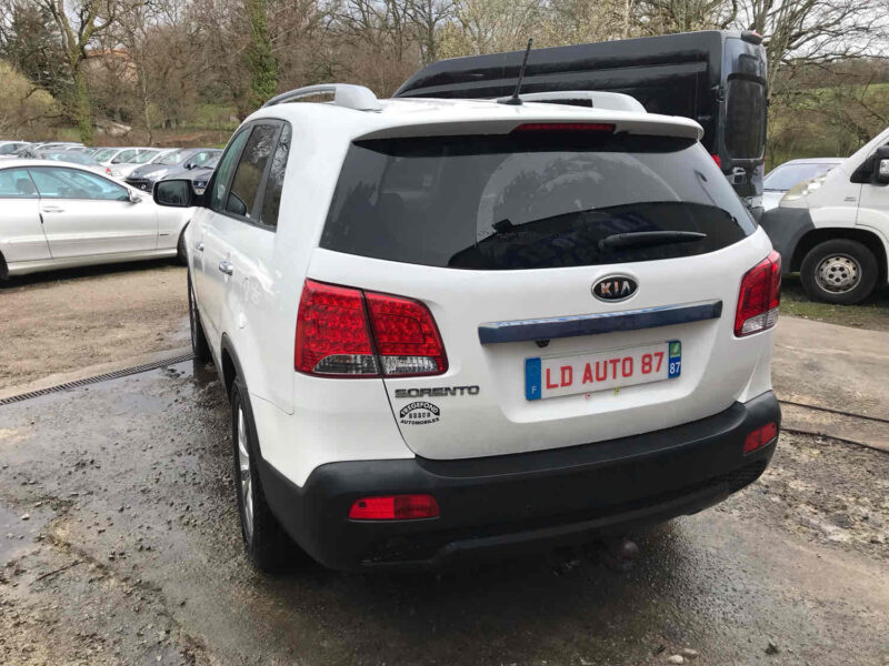 KIA SORENTO II 2011