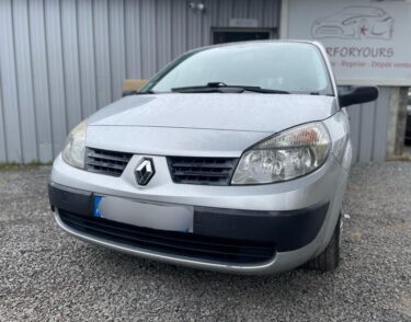 RENAULT GRAND SCÉNIC II 2005