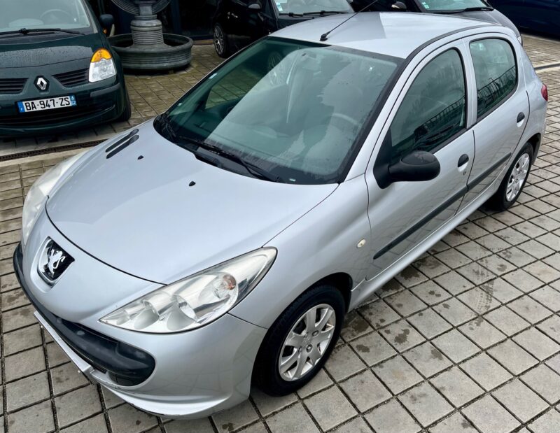 PEUGEOT 206+ 1.1L 60CH URBAN