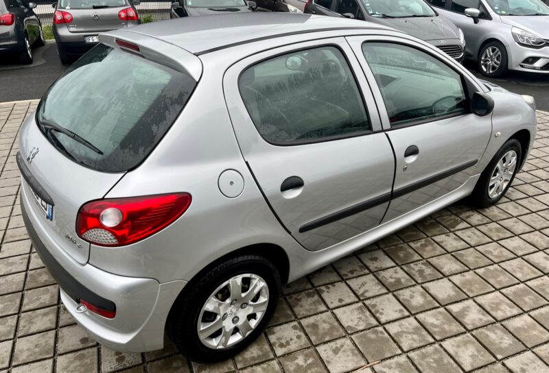 PEUGEOT 206+ 1.1L 60CH URBAN