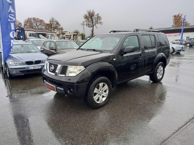 NISSAN PATHFINDER III 2005