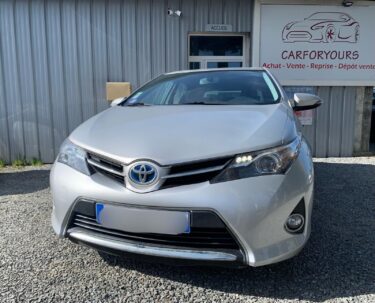 TOYOTA AURIS 2013