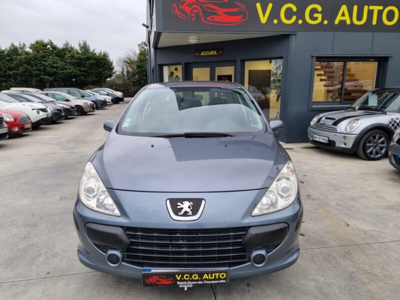 PEUGEOT 307 1.6 110 confort pack