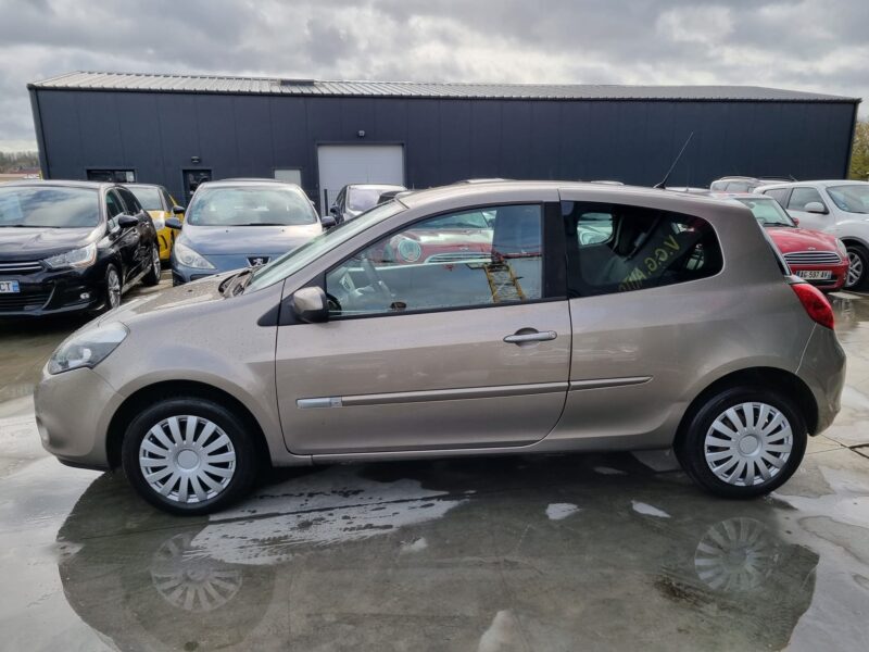 RENAULT CLIO III expression clim