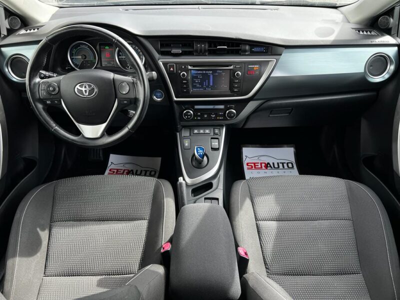 TOYOTA AURIS 2013