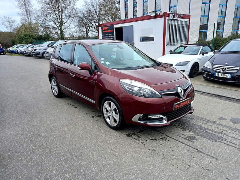 RENAULT SCÉNIC III 2013