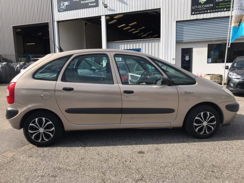 CITROEN XSARA PICASSO - 2. HDi 90cv CONFORT - DISTRIBUTION NEUVE