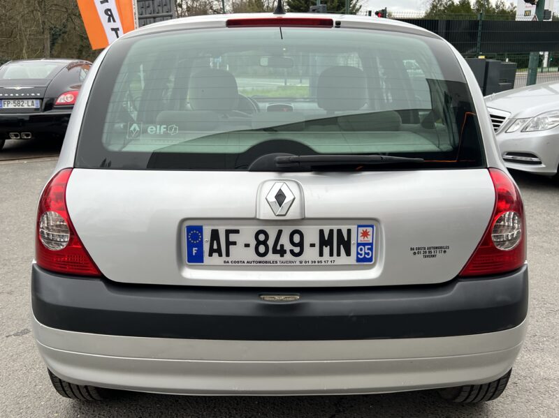 RENAULT CLIO II PHASE 2 1.5 DCI 80 Cv 5 PORTES / CLIMATISATION REGULATEUR & LIMITEUR - Garantie1an