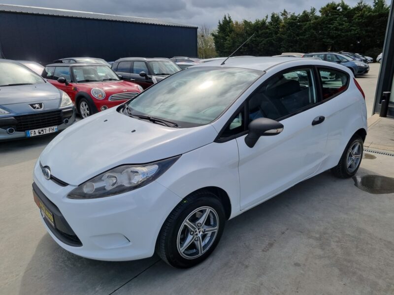 FORD FIESTA VI 1.25 60 Ambiente 