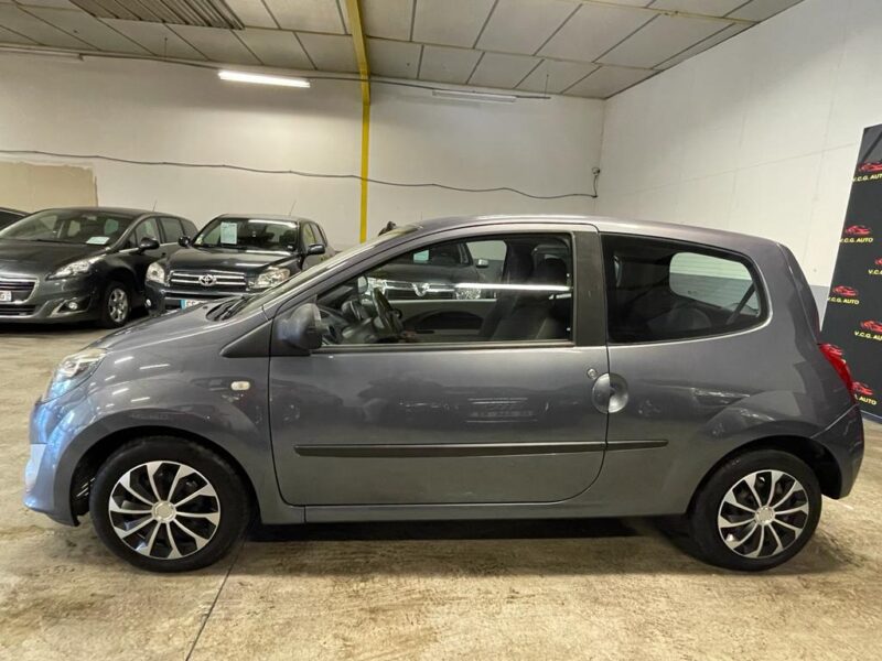 RENAULT TWINGO II 2008