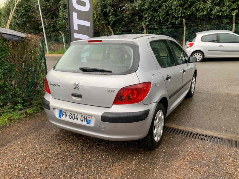 PEUGEOT 307 1.4i 75CV