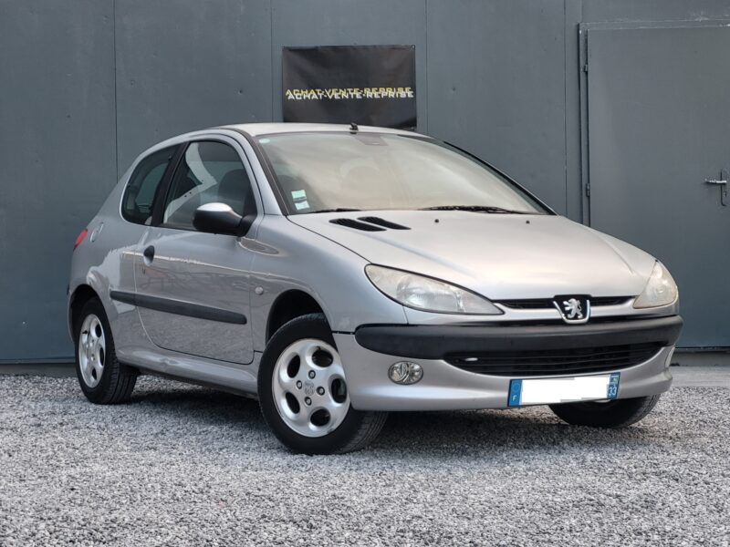 PEUGEOT 206 2000