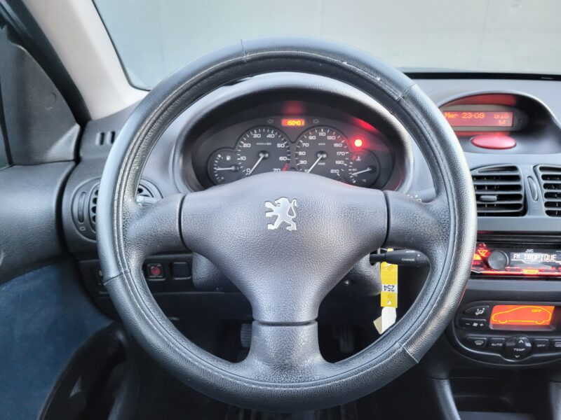 PEUGEOT 206 2000