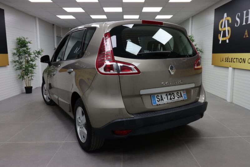 RENAULT SCENIC 2010