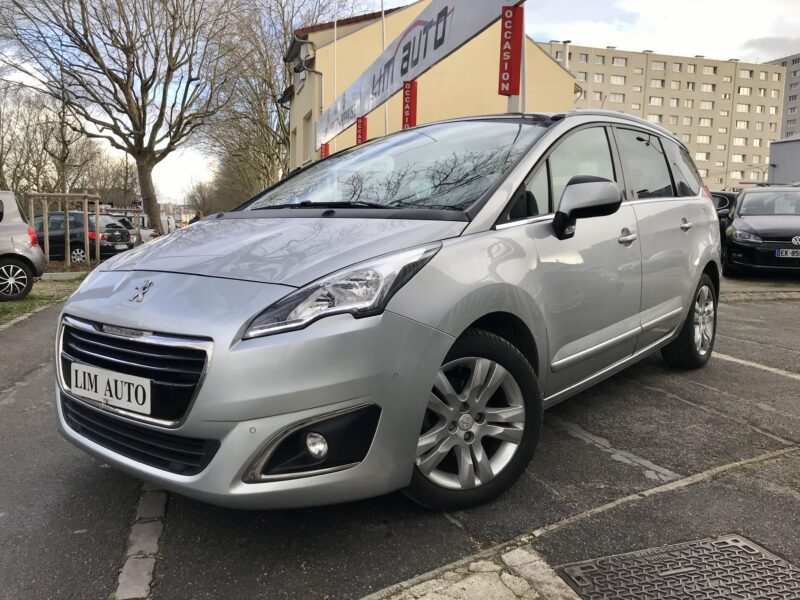 PEUGEOT 5008 2014