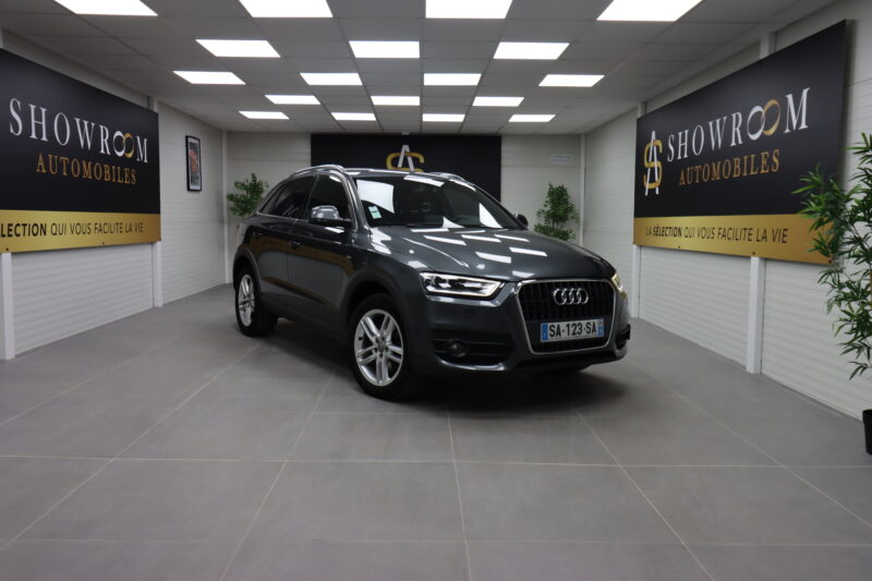 AUDI  Q3 2012