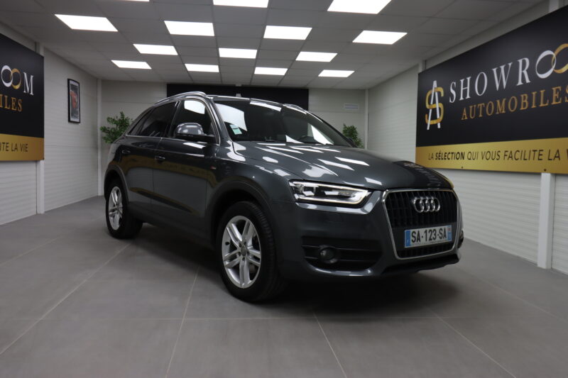 AUDI  Q3 2012