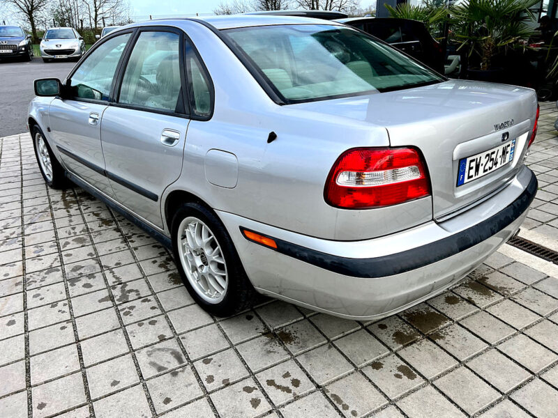 VOLVO S40 2002