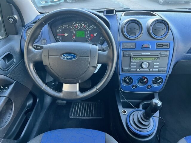 FORD FIESTA 1,4 STYLE AUTOMATIQUE 2008