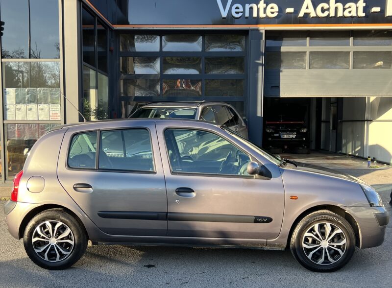 RENAULT CLIO II PHASE 2 1.2 75 Cv 1ERE MAIN / 5 PORTES 68 900 Kms ORIGINE FRANCE - Garantie1an