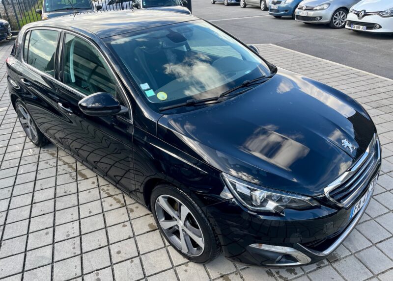 PEUGEOT 308 1.6L HDi BlueHDi 115CH ALLURE 