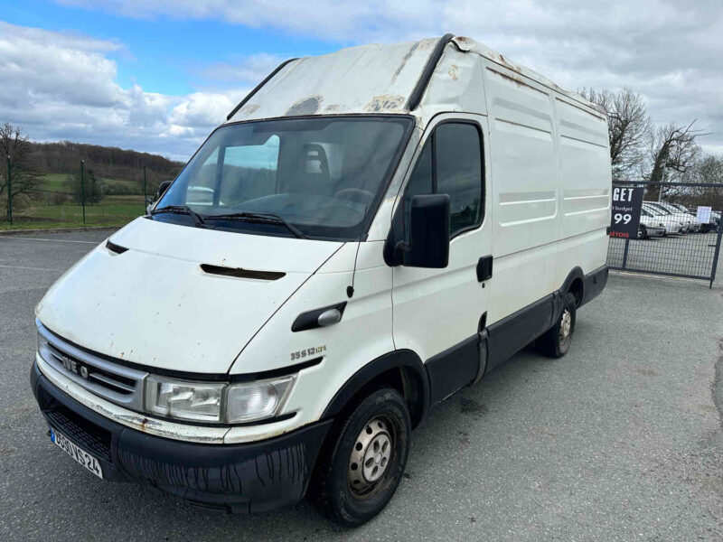 IVECO DAILY III Camionnette 2005