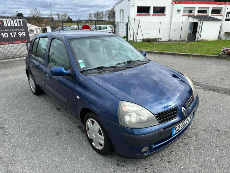 RENAULT CLIO II 2004