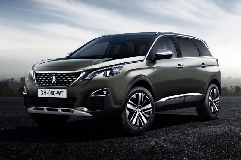 PEUGEOT 5008 II 2017